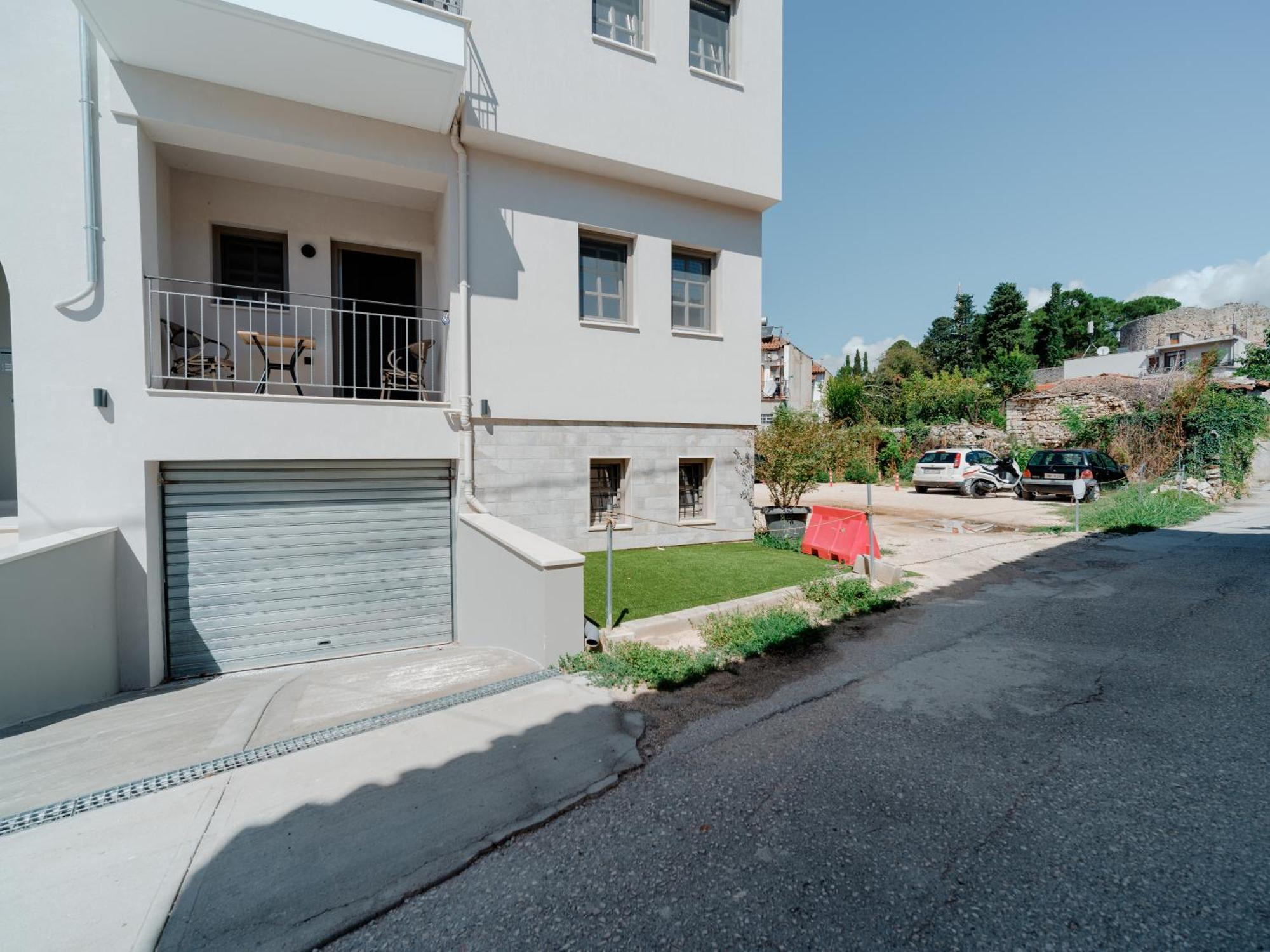 Castle View Ioannina Apartment Exterior photo